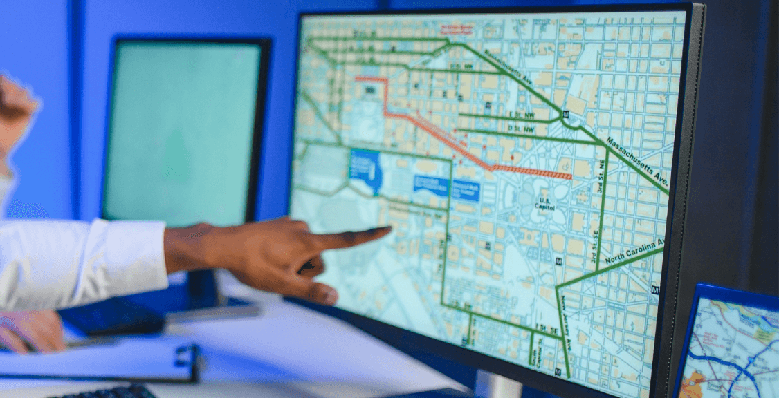 Dispatching support centers for freight transportation. Logistics and navigation of cargo delivery
