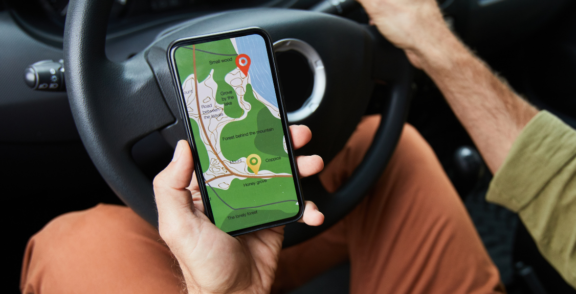 gps tracking app to locate locations of vehicles