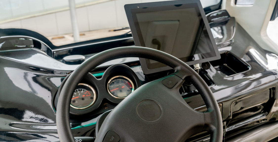 Autonomous vehicle interior with touch screen and auto navigation system